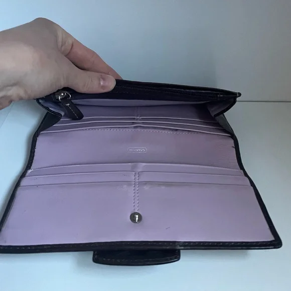 Coach Wallet - Picture 5 of 9